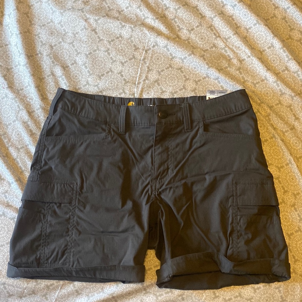 Womens Carhartt straight fit size 8 shorts